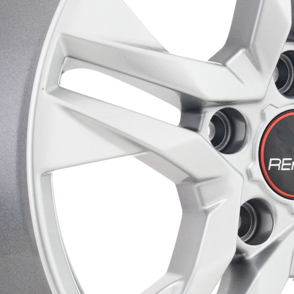 Remain Renault Duster (R236) Сильвер S 6.5x16/5x114.3 D66.1 ET50  