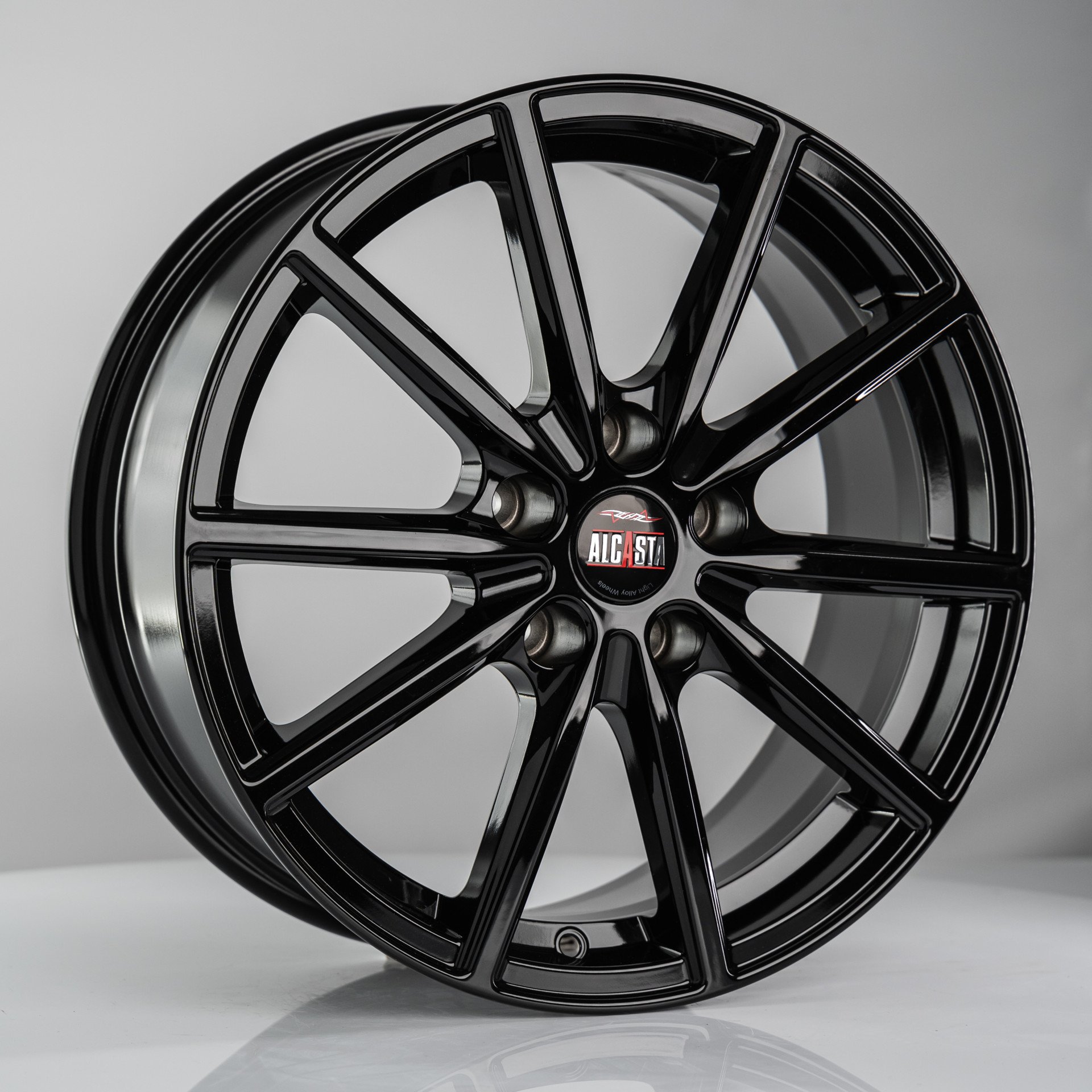 ALCASTA_Россия M61 black 6.5x16/5x114.3 D67.1 ET43  
